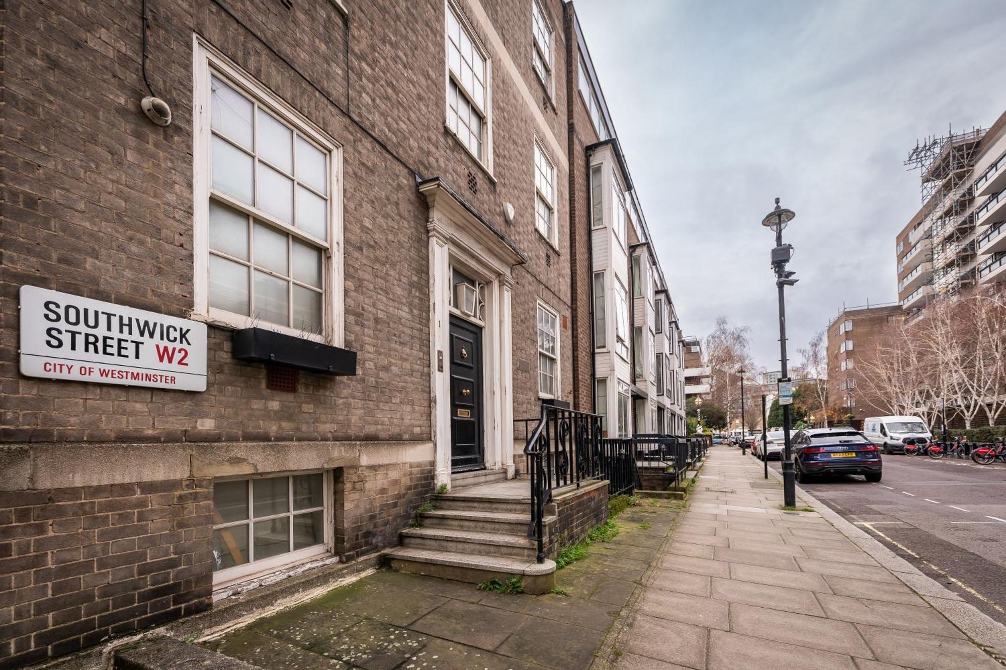 Luxury 6 Bedroom House In Southwick Street London Exteriör bild